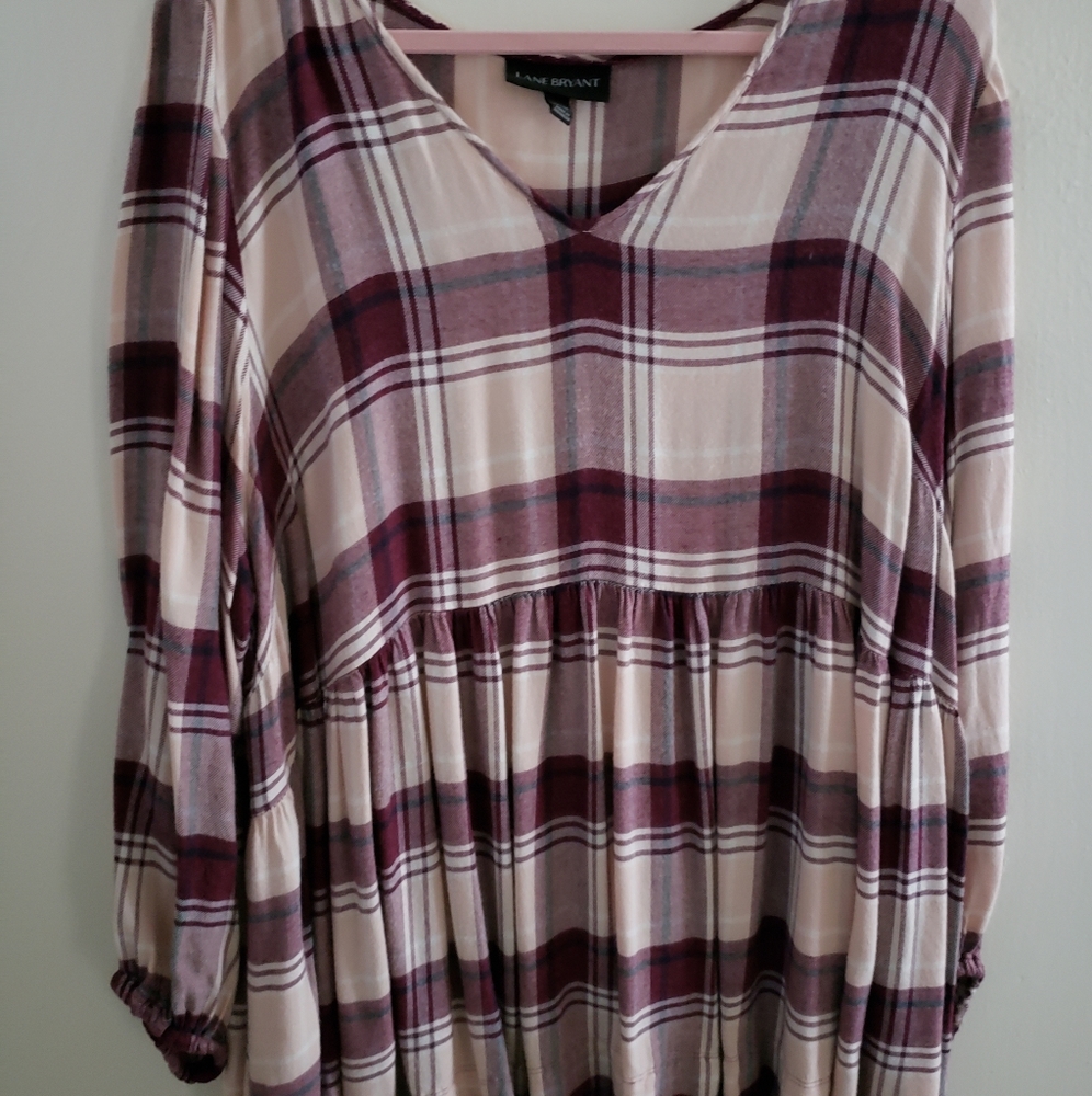Cute and it has pockets!!